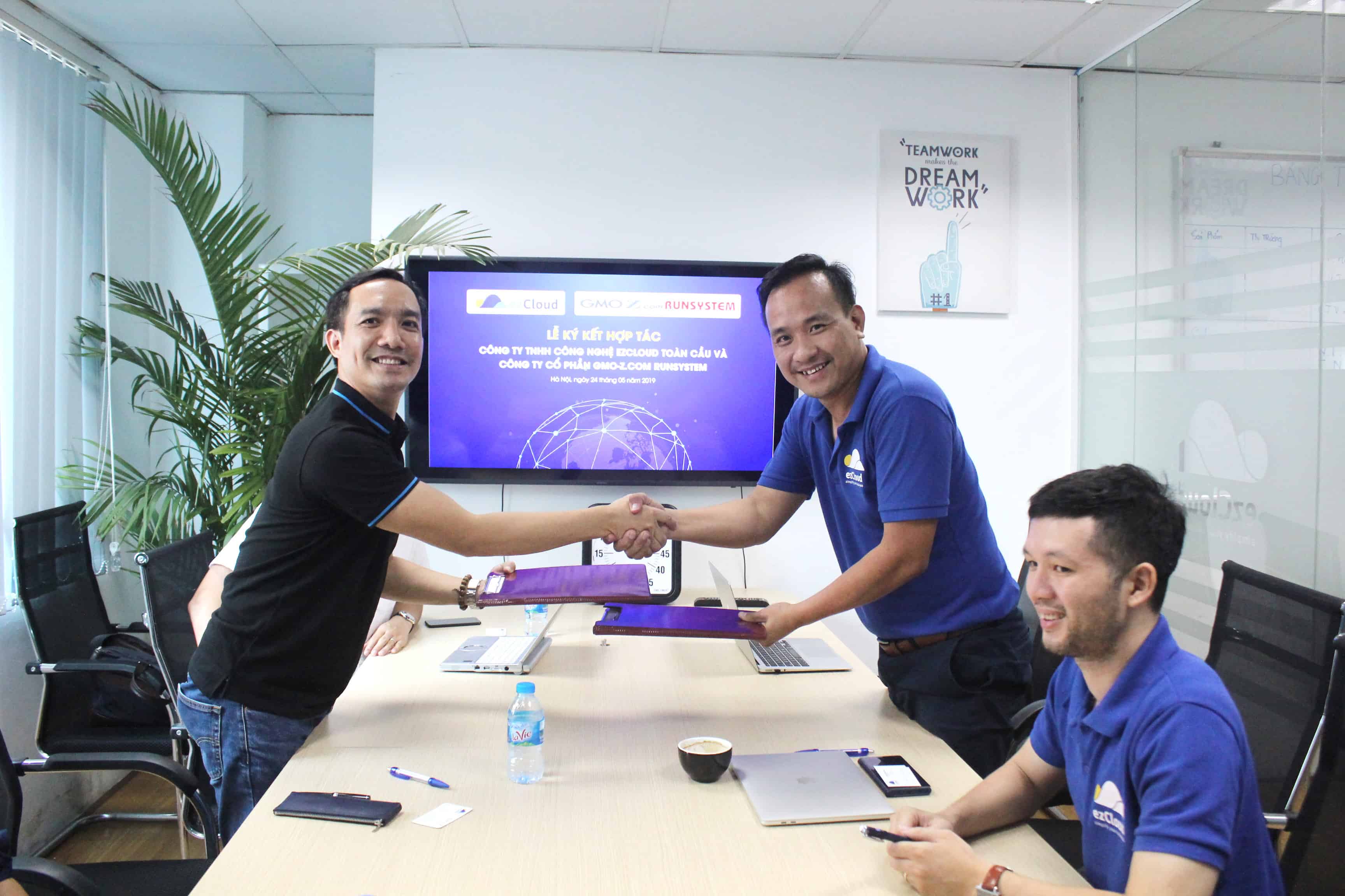 ezCloud và GMO-Z ký kết thỏa thuận hợp tác chiến lược